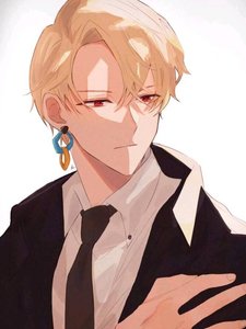 《和死对头隐婚后被宠上天》